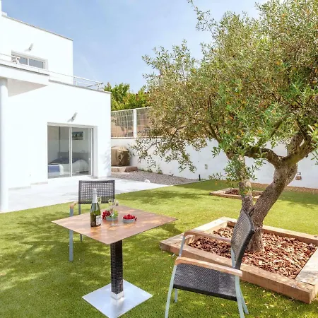 Almendro By Interhome *